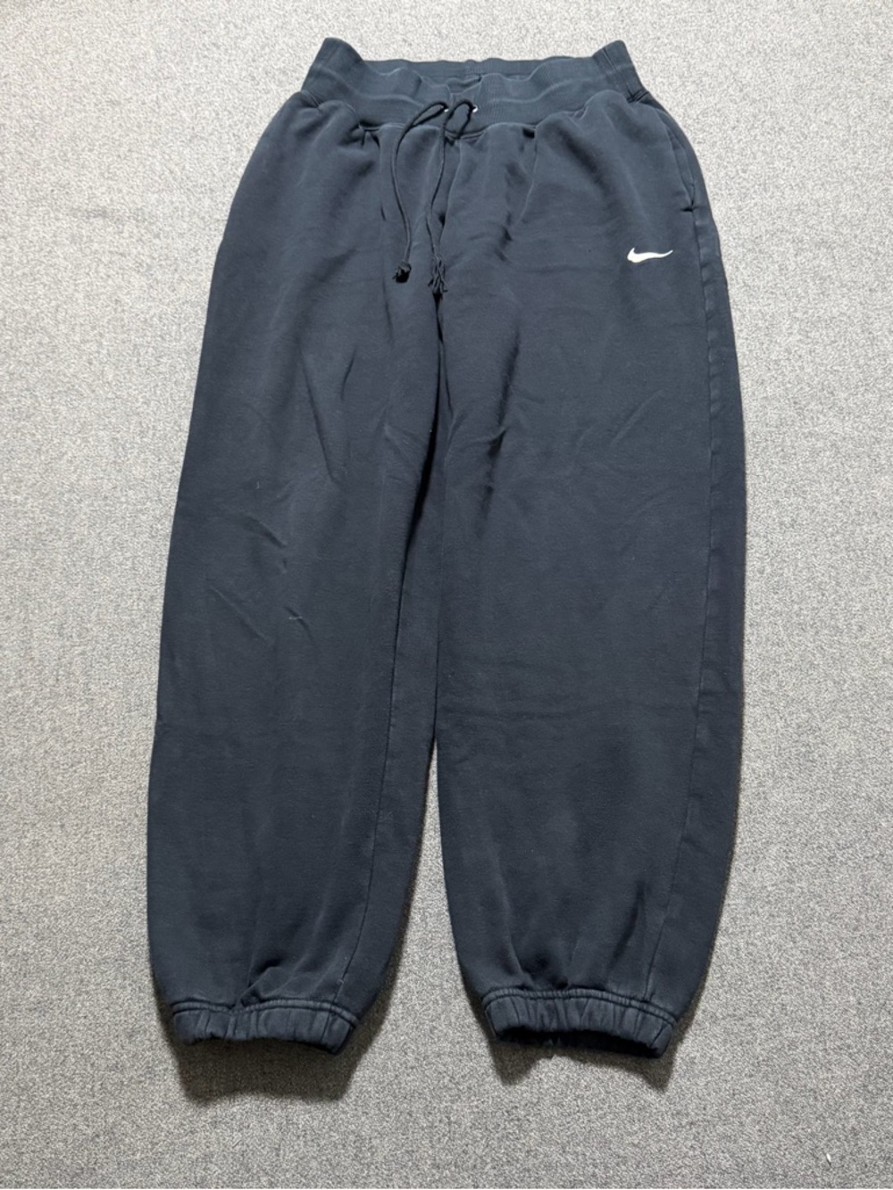 Nike Baggy Cuffed Sweatpants Loose Fit Black Men’s Medium